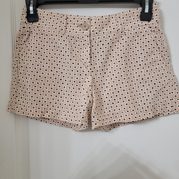 LOFT Size 00 Daisy Print Linen Cotton Blend RIviera Shorts, Exc. Used Condition - Picture 1 of 13